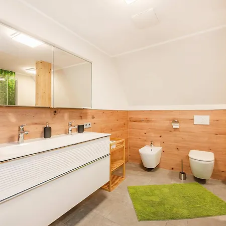 Apartment Mue *